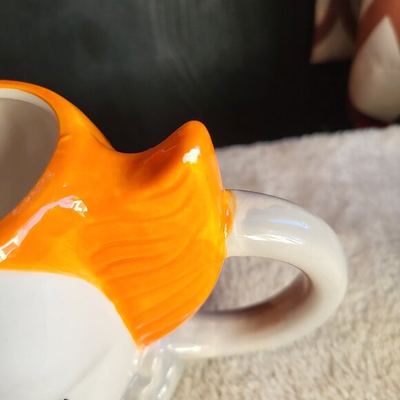 IT Pennywise 21 oz. Ceramic 3D Clown Mug Horror Stephen King Silver Buffalo GUC - Picture 3 of 10